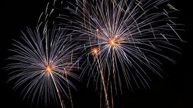 感谢 黑椒老板的开通守护外加旋转木马呐 天呐 天呐 刚起床的仔瞬间清醒 哈哈哈哈