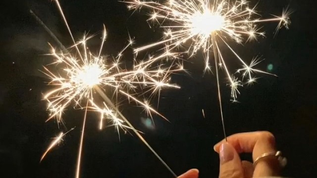 陪我一起跨年吧~