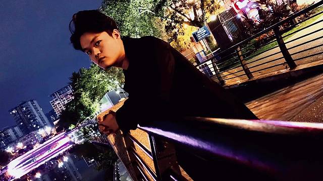 做一个随风飞舞的骑士