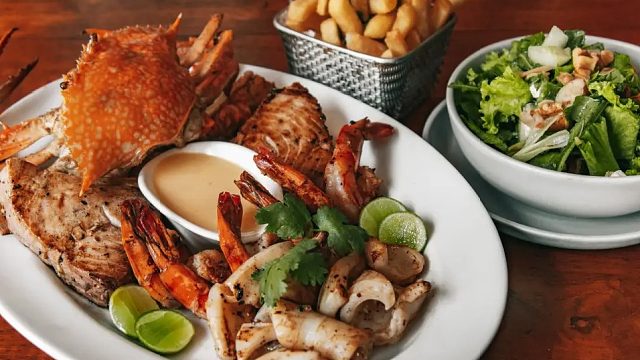 感谢 爱她老板的大火锅哈  准备好了吗 要开饭了 哈哈哈