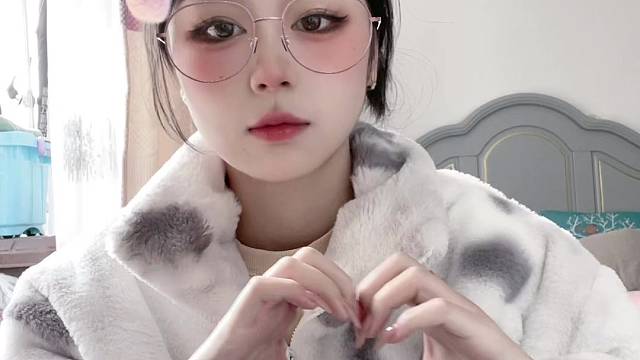 好想养狗无论是真的狗还是像狗的人都至少得有那么一个我的生活不能没有狗