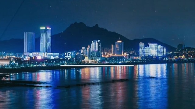 愿你历经沧桑，归来仍是少年