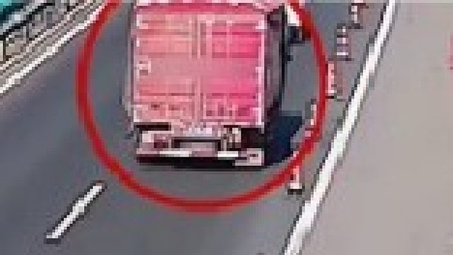 又又又见长下坡刹车失灵，所幸冲入避险车道成功自救！