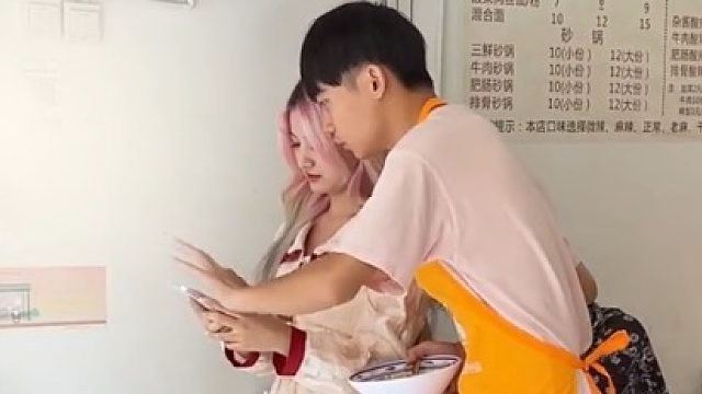 你去拍照买东西能行吗