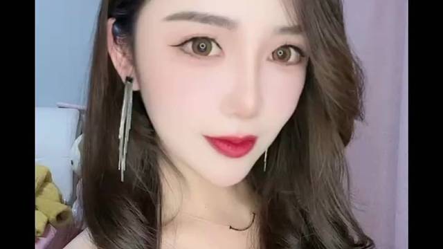 我怀疑你不会打字，要不你发个亲爱的试试？