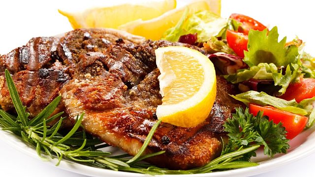 感谢 予han老板的大火锅哈 哦吼 刚起床的仔看到了 大惊喜  哈哈哈哈 开饭