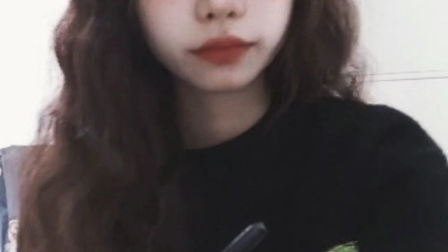 喜欢我的哥哥点个订阅来和我聊天呀