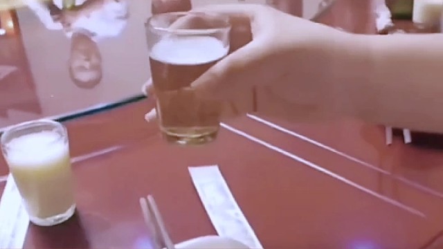 喝酒手抖怎么办