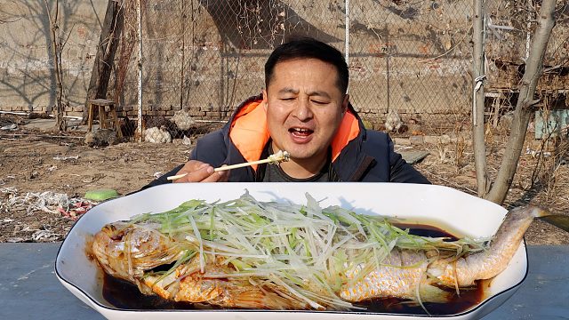 清蒸黄花鱼我有小妙招，做出来鲜美无比，鲜嫩如膏，真是太美味了