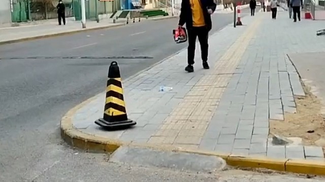 脚咋那么欠呢，哥们这下爽了！