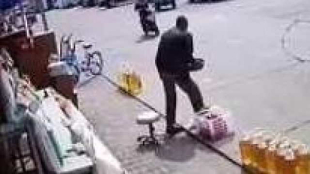 老头你故意的吧