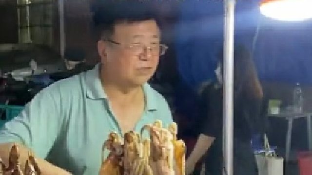 这心态真的好，73看起来60的样子！