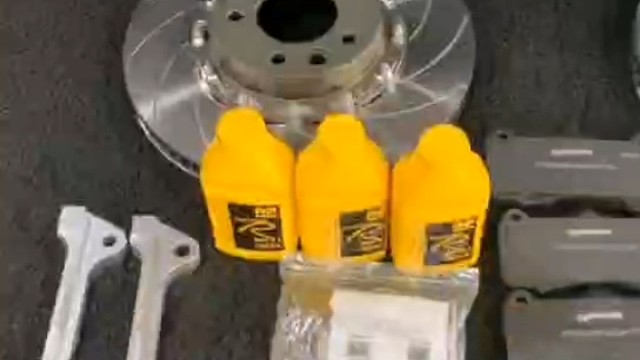 奔驰G500改装升级AP9560刹车卡钳，案例分享