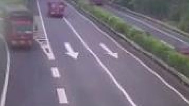 一把方向毁了几个家庭！