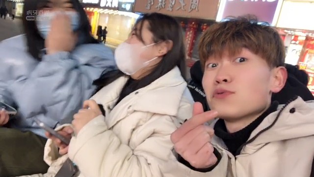 这小子又来了