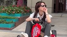 补个路人视角…我的小朋友在门口停了2个小时不愿走