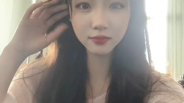 辞暮尔尔，烟火年年；日子滚烫，人间理想。