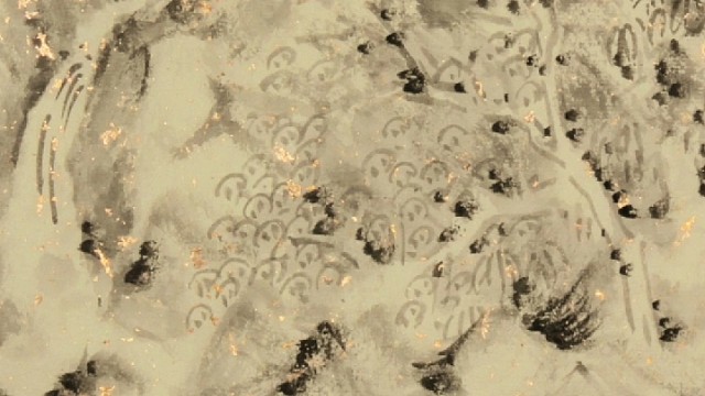 老眼观书心浴镜
一片飞花万里春

​倞