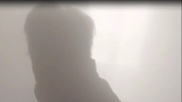 还好看见我奶不然走锅里去了