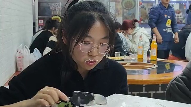 谁都喜欢和这一类人做朋友啊，不矫揉造作大家都很真实。