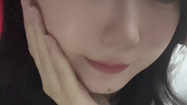 20岁了打扮就不能像小孩子一样