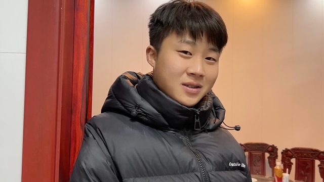 媳妇婚后给公婆做饭，却惹的他们当场发脾气，公公的一番话暖心了