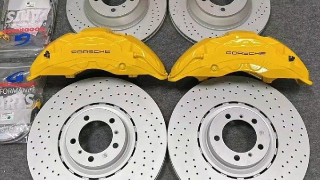 保时捷卡宴升级阿基波罗前十后四刹车套件，小符刹车改装（efront）