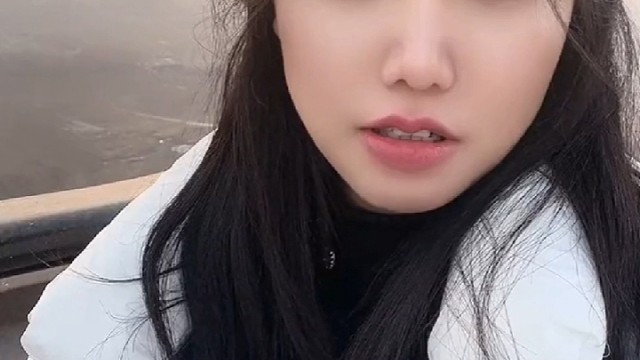 我们生来这个世界，是为了成为一个更好的自己，而不是更好的别人。