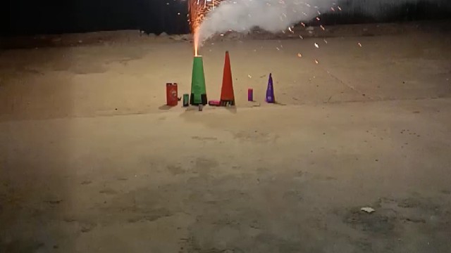 新年新气象，来点放点烟花玩玩