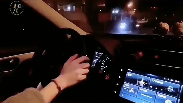 一首歌一个故事