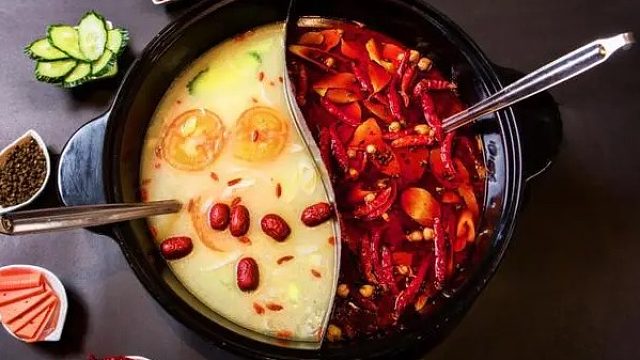 感谢 娶仔老板的大火锅喔 那么 来啊 妖准备开饭了 哈哈哈哈