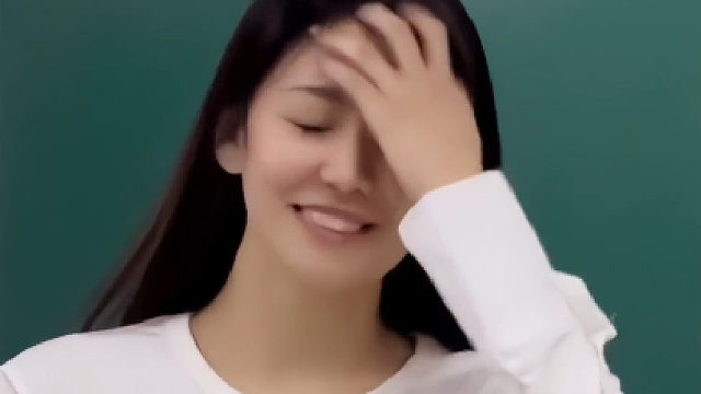 女孩子真的是這樣脫的嗎？