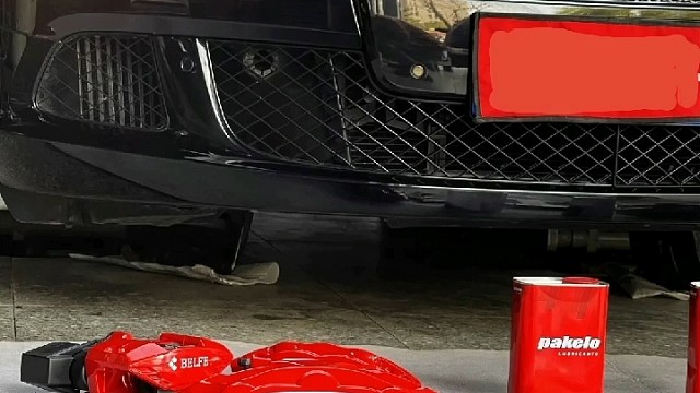 宾利·欧陆GT，升级前十后四刹车套件，小符刹车改装（efront）