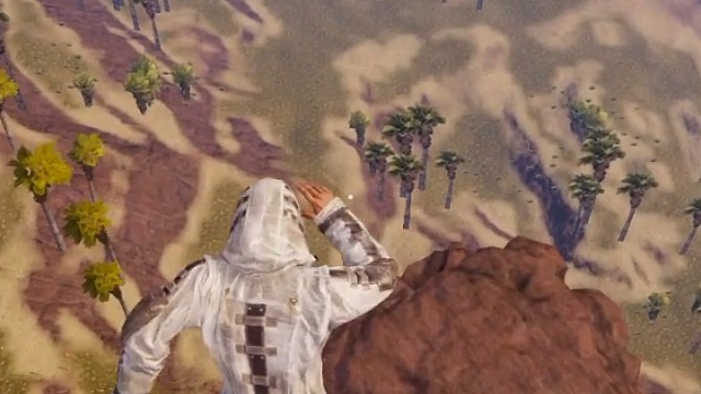 还记得这件衣服吗