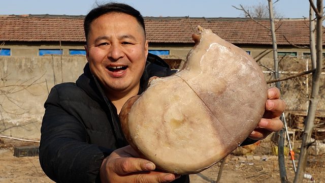 三种食材，做个特色美食“罗汉肚”，妥妥的下酒硬菜，好吃美味