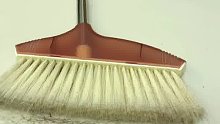 原来扫帚还能这么用，难道这些年的扫把都白用了？
