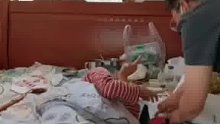 女子卧床丈夫照顾16年，如今愿意离婚！