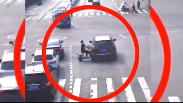 盘点那些惊险的车祸现场，本是件危险的事情却