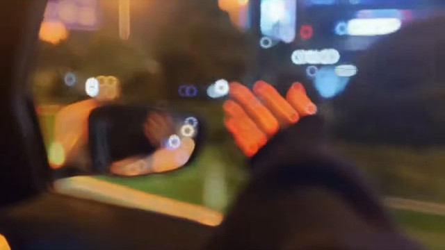 “赌一位三年后还在你身边的人@”