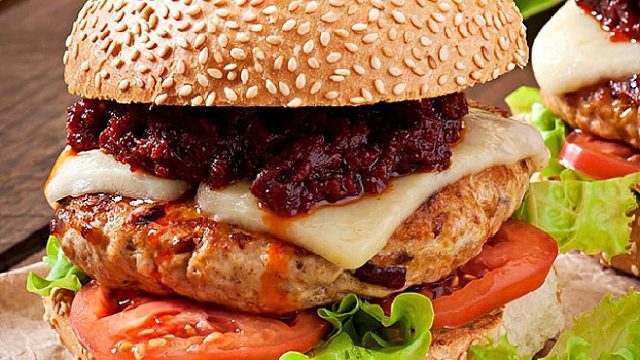 感谢 嗻老板的大火锅哈 哎嘿嘿 开饭喽 开饭喽 快来