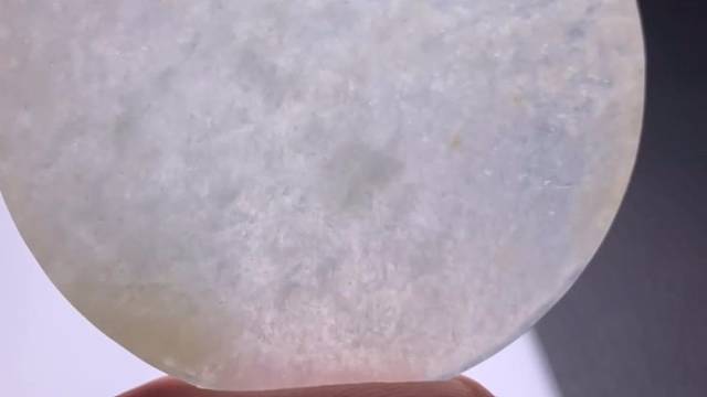 秒450❤️【冰种无事牌】
完美♥️种水一流无色差
裸石：43.7×.8