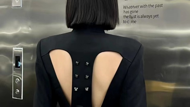 你的总和，一半是可爱，一半是温柔