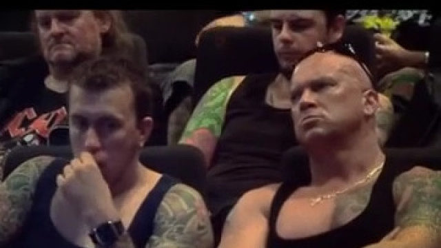 当你去电影院看到148位这样的狠人时,你会离开吗