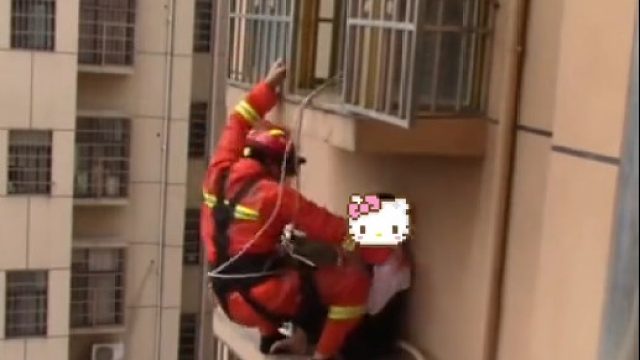 女子七夕被催婚欲跳楼