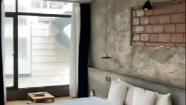 精装的毛坯房！！！