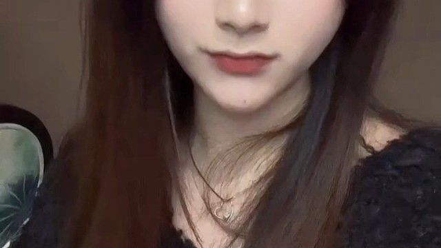 为何你呀你不懂落花的有意～