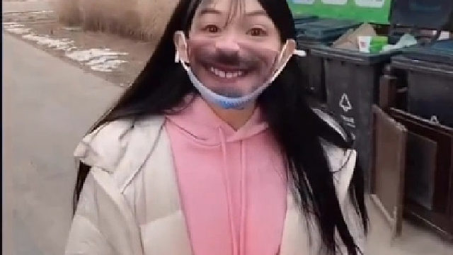 这一招让女朋友毫无察觉的社死