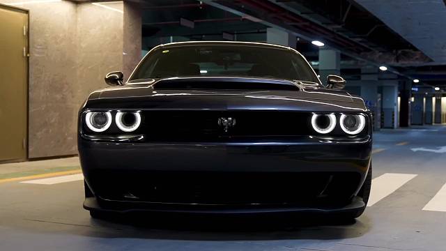 集梦虎妞户外玩车大户的爱你们感受速度与心跳