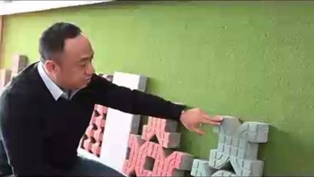 新江华拥有进口品牌砖机10年专注生产植草砖，欢迎货比三家！