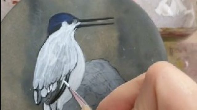 90后农村宝妈自学石头画，作品栩栩如生，没有基础全凭感觉作画